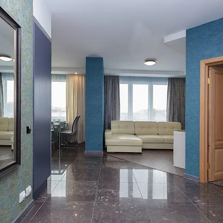 Apartment Roomer 13 *