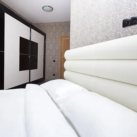 Roomer 13 * Minsk