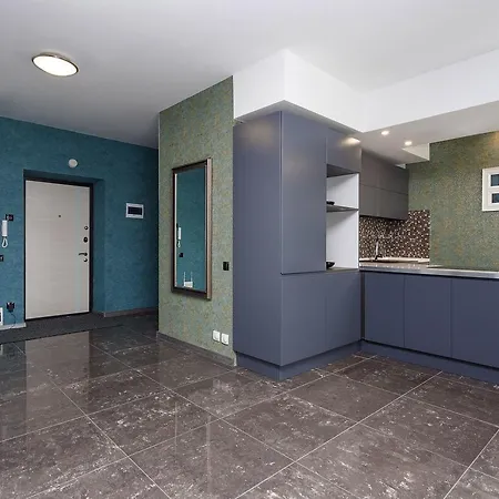 Roomer 13 * Minsk